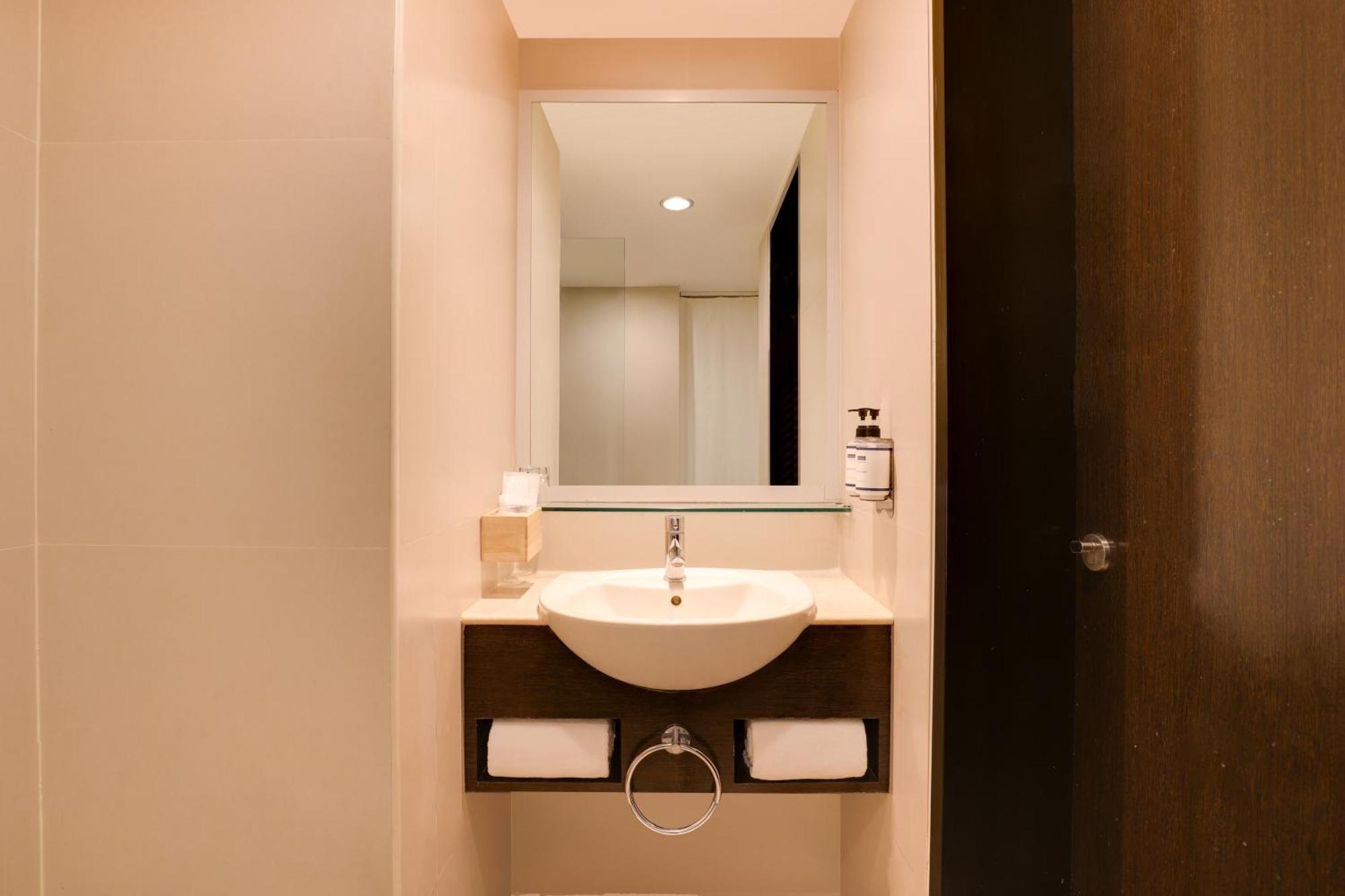 Keys Select By Lemon Tree Hotels, Hosur Road, Bengaluru Екстериор снимка