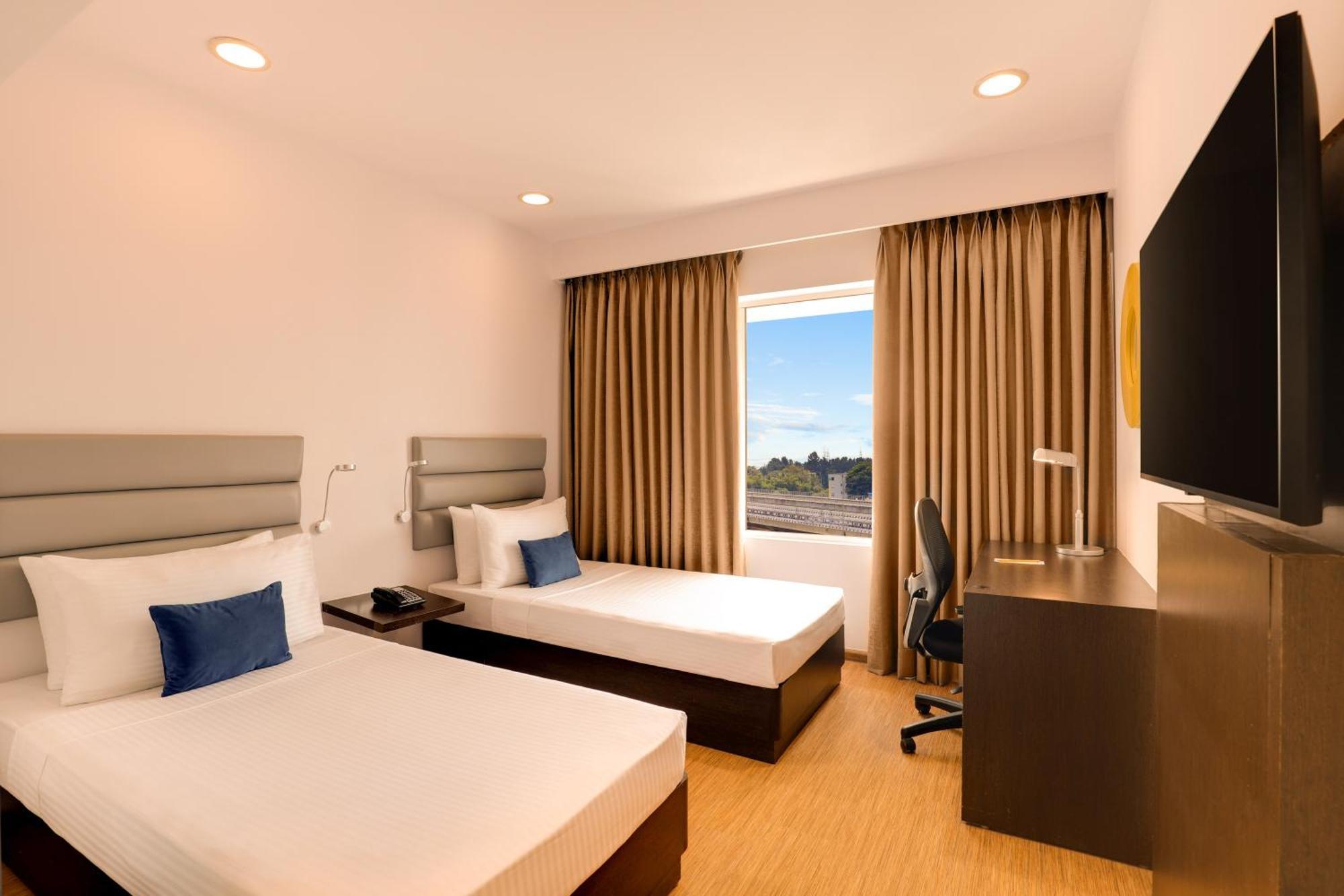 Keys Select By Lemon Tree Hotels, Hosur Road, Bengaluru Екстериор снимка