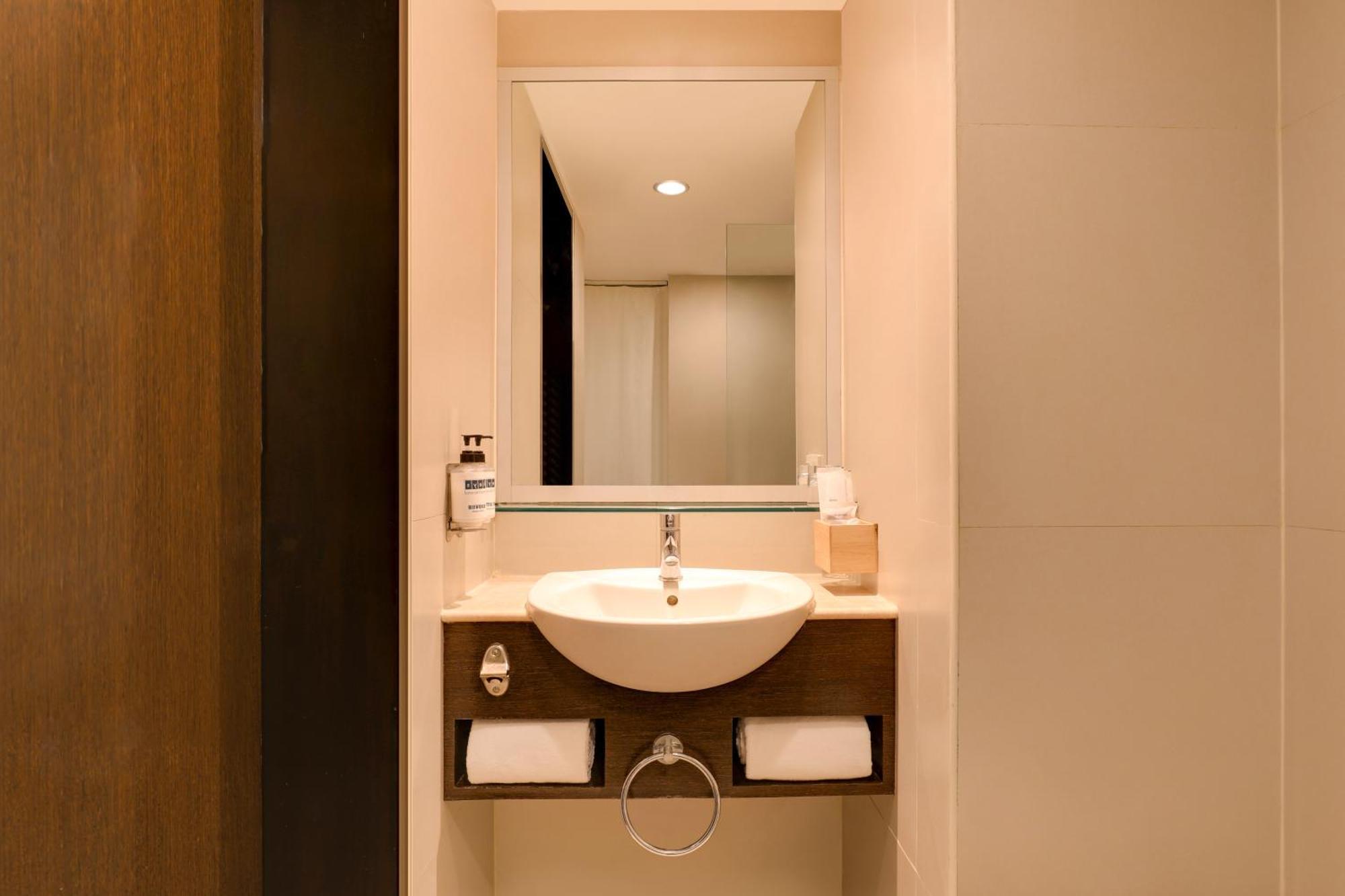 Keys Select By Lemon Tree Hotels, Hosur Road, Bengaluru Екстериор снимка